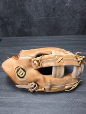 Wilson A2600 Fieldmaster Leather Baseball Glove Right Hand Throw RHT 11.5"