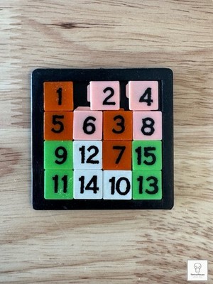 Classic 15 Slide Tile Puzzle Game Multicolored VINTAGE Challenge HONG KONG 2.5''