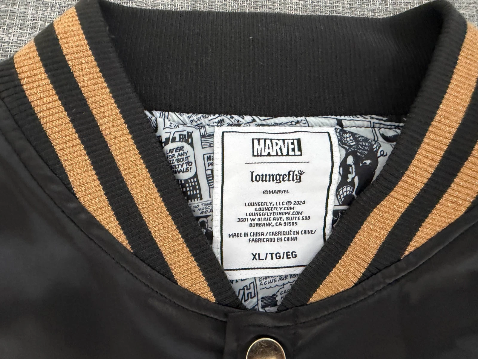 NEW - MARVEL 85th Anniversary Golden Logo Satin Bomber Jacket By Loungefly - XL image 8