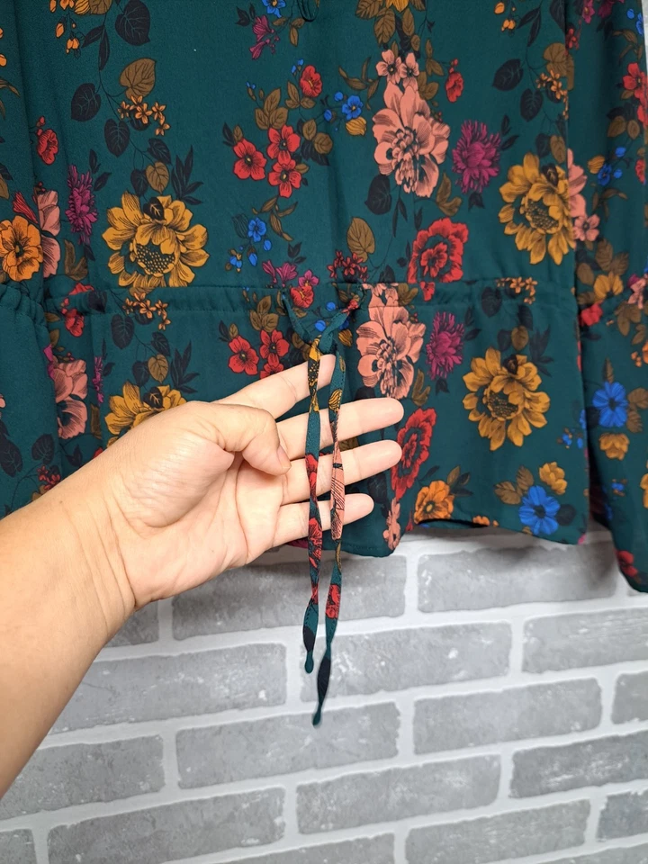 Jack by BB Dakota Womens Peasant Blouse Green Floral V-Neck Bell Sleeve Small - Image 4 of 4