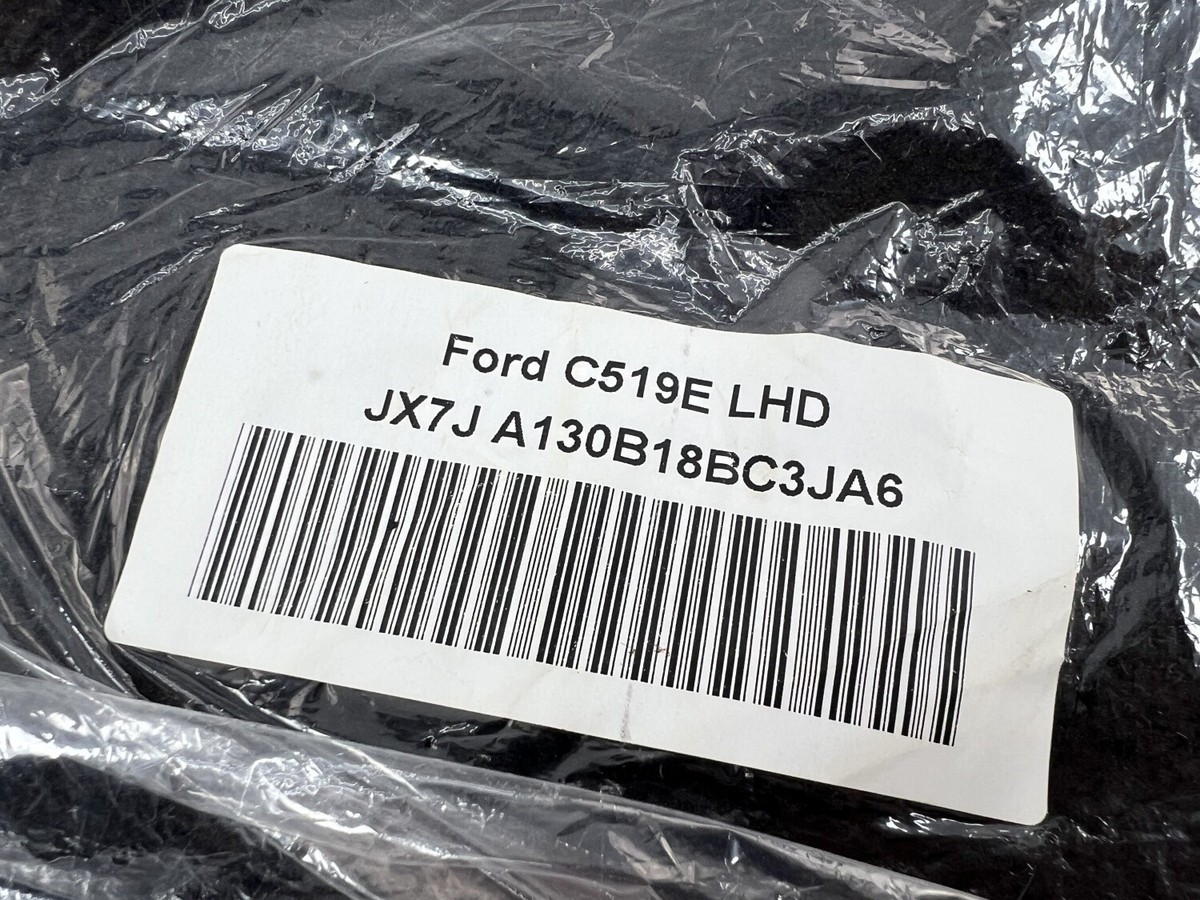 Genuine OEM Ford Focus MK4 Velour Floor Mats – Black ST-Line Carpet (2020 Onwards)