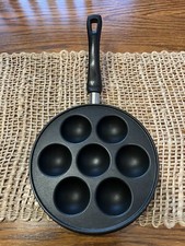 Nordic Ware Ebelskiver Filled Pancake Pan Non-Stick Made in USA Great Condition