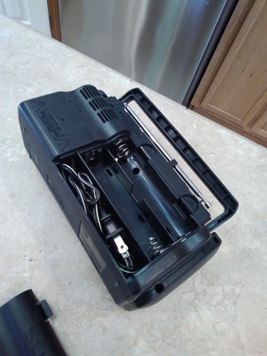 Vintage Retro Sony CFM-10 AM/FM Radio & Cassette Player Recorder Boombox Works - Picture 10 of 11