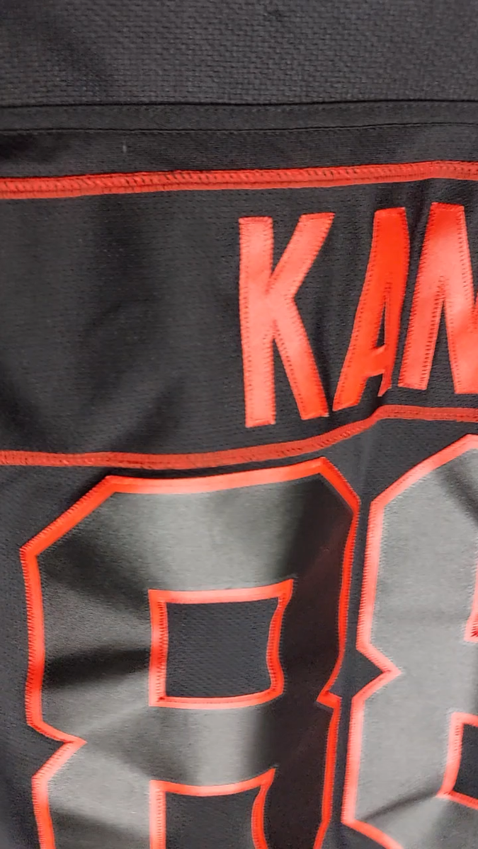 VIDEO small mens Patrick Kane Chicago Blackhawks jersey VIDEO small mens Patrick Kane Chicago Blackhawks jersey