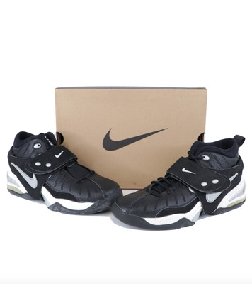 basketball sneakers 90s