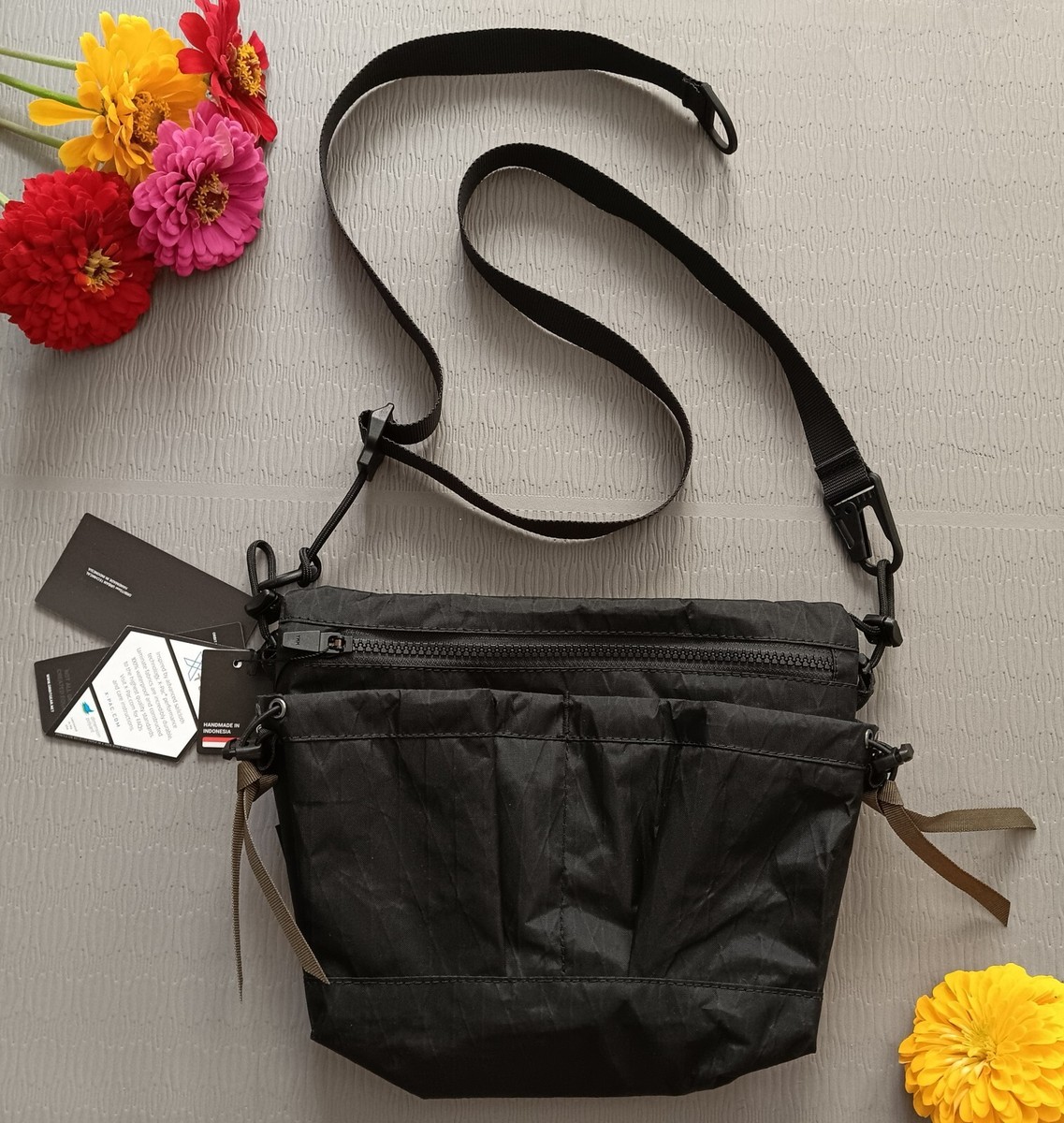 NWT ORBIT GEAR M600 Sac Sling Bag Black | eBay