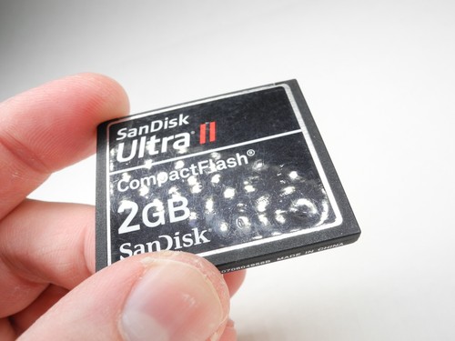 (DENTED) SanDisk Ultra II 2GB CF Compact Flash Camera Memory Card - Picture 8 of 21