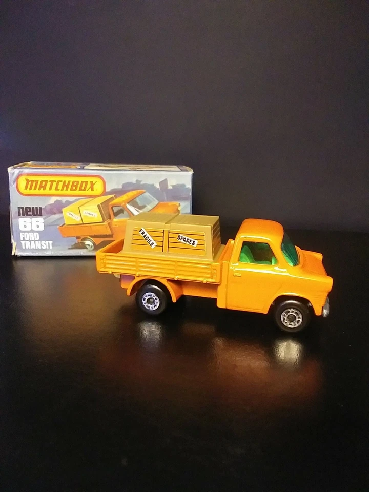 Ford Transit Matchbox Superfast #66 en caja original VM Foto 4 de 4