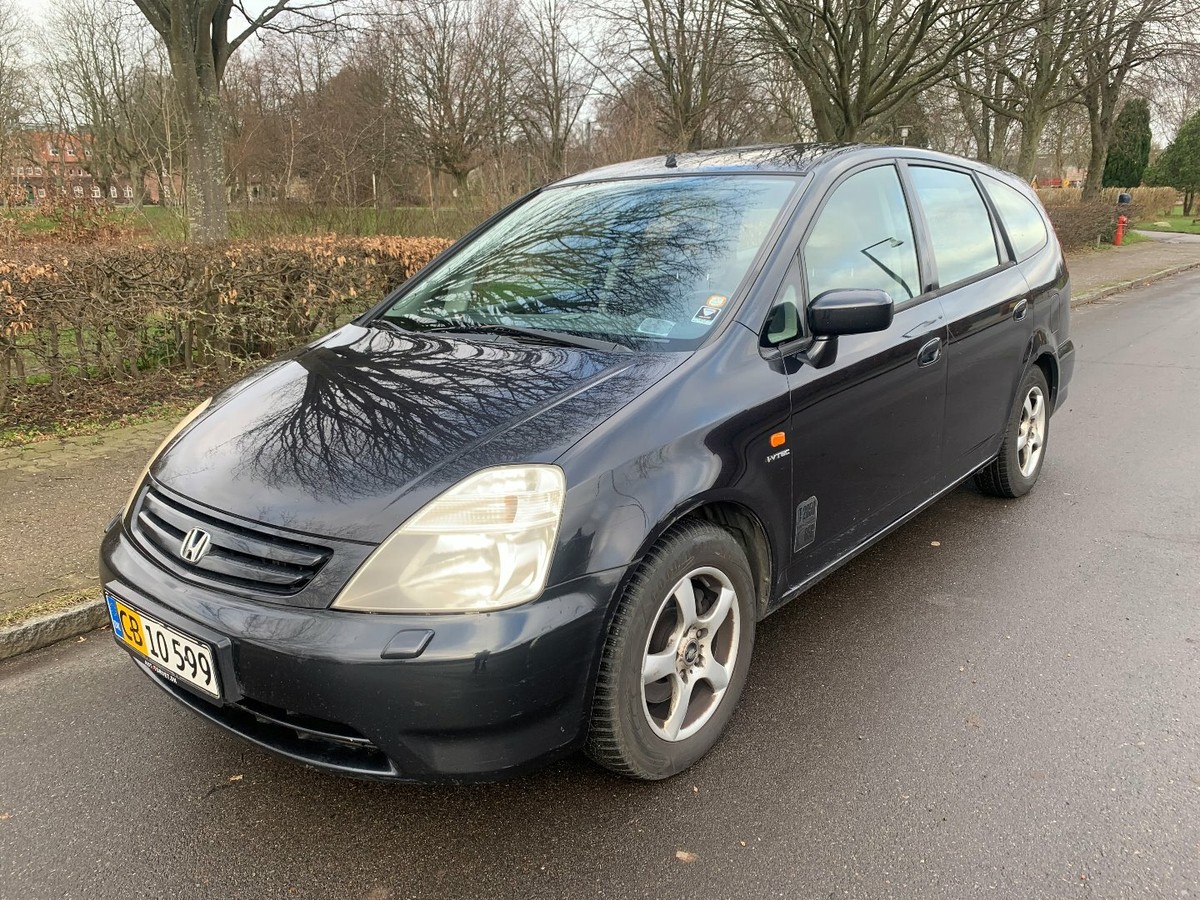 Honda stream 2 поколения