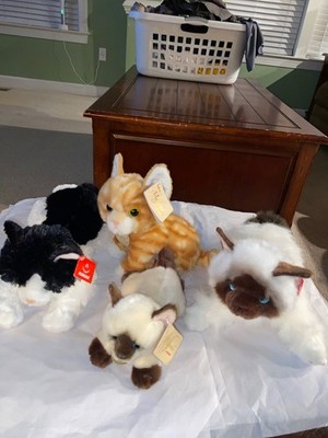 LOT OF 4 NWT AURORA MIYONI STUFFED CATS/KITTENS SIMPLY ADORABLE