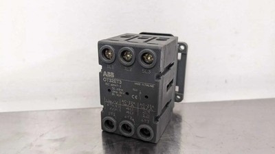 ABB OT32ET3 Disconnect Switch 40A 600VAC 40A 3 Pole