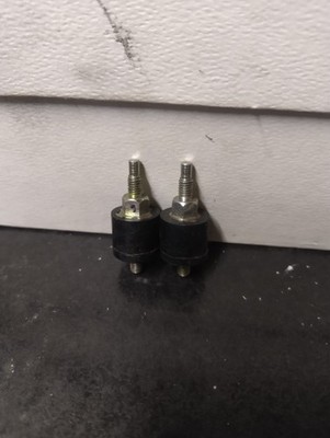 Mercedes W220 Air Compressor Valve Block Rubber Mount A2203270930 New