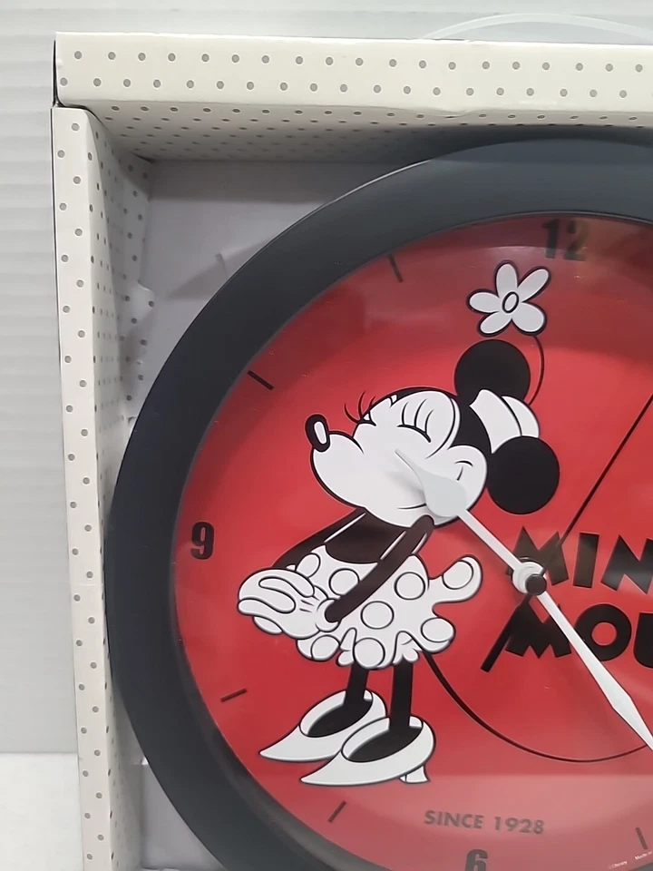 Disney Classic Minnie Mouse Plastic Wall Clock AA Battery Operated NIP Black Red - Image 2 of 4