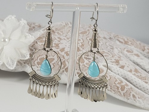 Vintage Earrings Silver Tone Blue Stone Dangle Wire Drop Pierced GORGEOUS - Picture 2 of 5