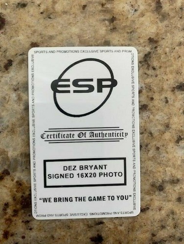 DEZ BRYANT SIGNED DALLAS COWBOYS 16X20" photo w/COA - Picture 3 of 4