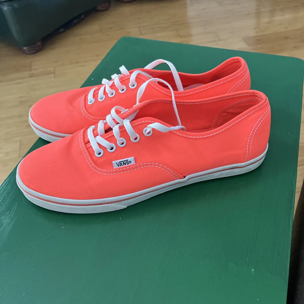 Pink shop orange vans