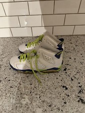 Air Jordan 6 Retro Fierce Green Kids Size 7y