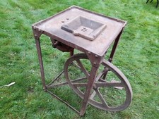  Feldschmiede Schmiedeesse Schmiede antik Fußantrieb Schlosser Schmied 