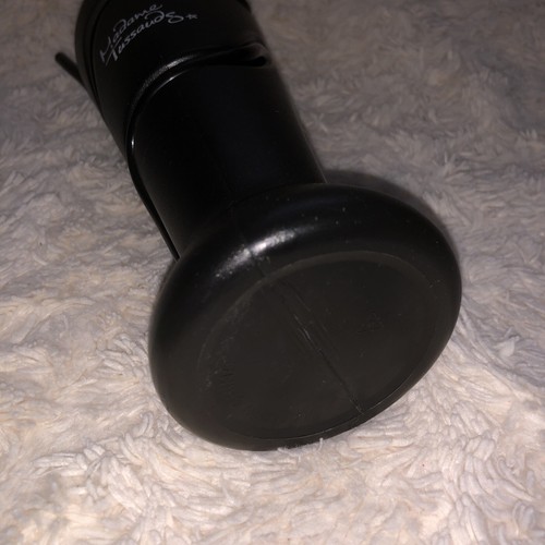Madame Tussauds Wax Museum Black Souvenir Plastic Drinks Cup With Built In Straw - Picture 10 of 10