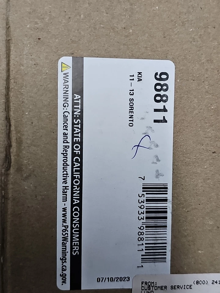 Forros de piso Husky WeatherBeater delanteros y traseros de 3 piezas 2011 a 2013 Kia Sorento Foto 2 de 3