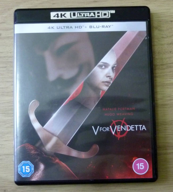 V For Vendetta. 4K/UHD & Blu-Ray, 2023. Cracked cover.