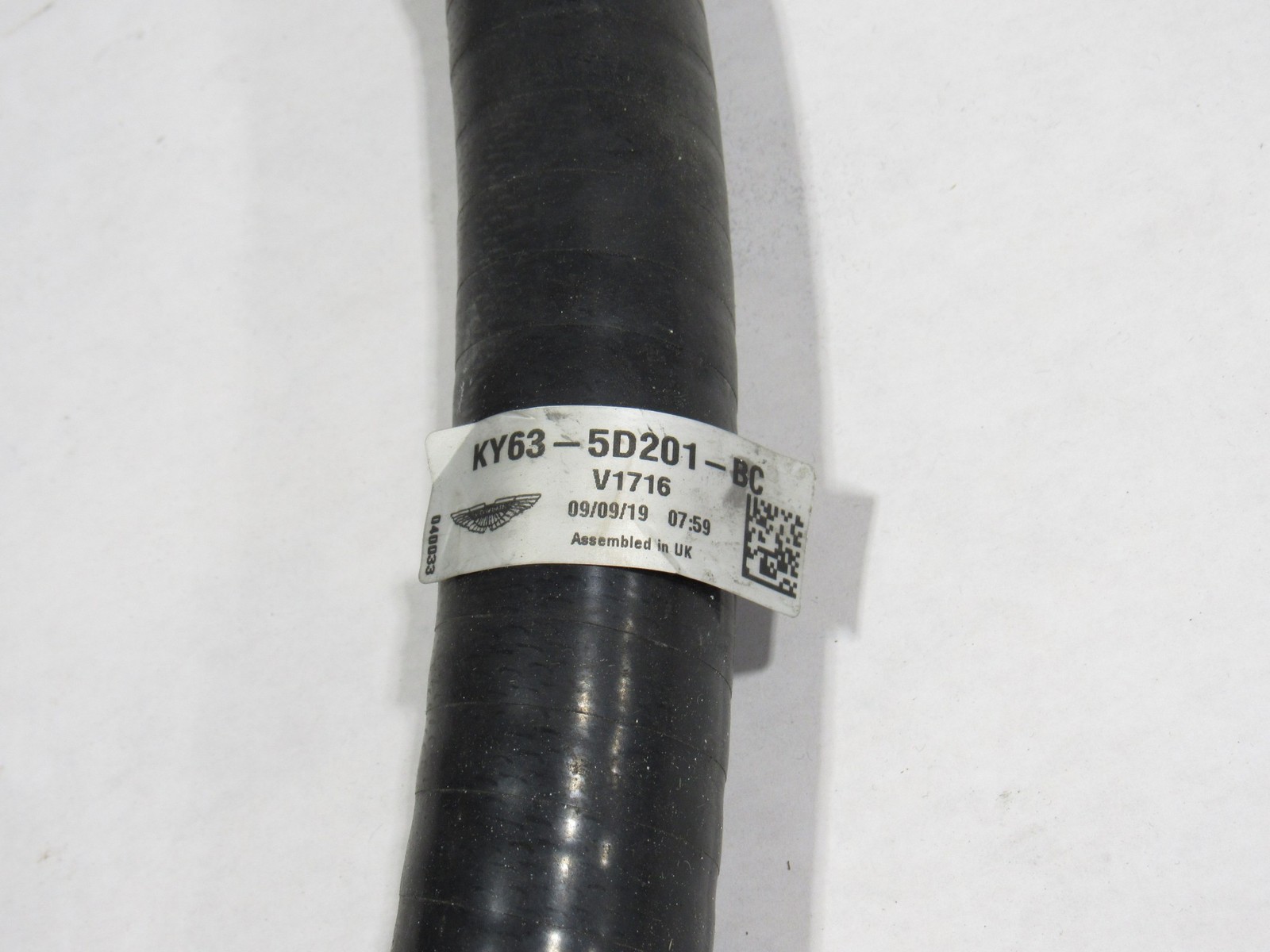 18-21 Aston Martin Vantage 2020 Right Passenger Air Intake Manifold Adaptor ;:Y