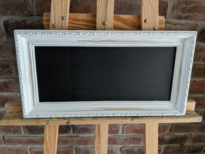 Petit Vintage Shabby Chic Effet Vieilli Blanc Ornate Frame Craie