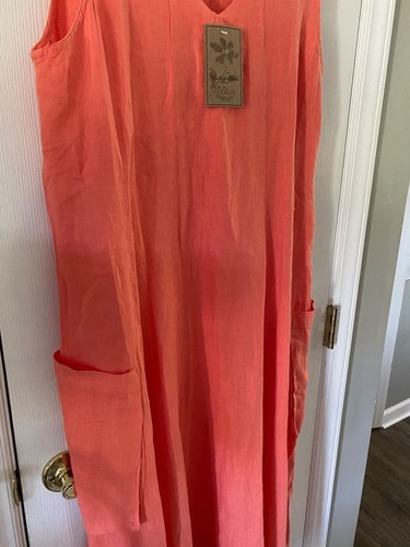 ladies sleeveless dress - Picture 3 of 6