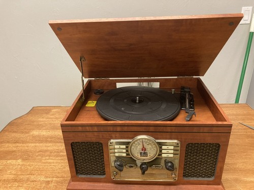 Innovative Itvs-200b 6-in-1 Bluetooth Retro Entertainment Center - Picture 6 of 7