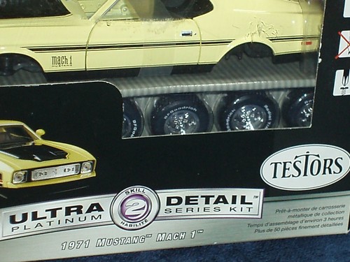 TESTOR'S 1971 FORD MUSTANG MACH 1 BEIGE MODEL KIT 1/24 SKILL LEVEL 2 - Picture 3 of 13