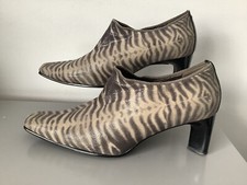 Gabor Wenda Shoes Heels Size 6.5 Animal Print Pattern Zebra Grey Beige