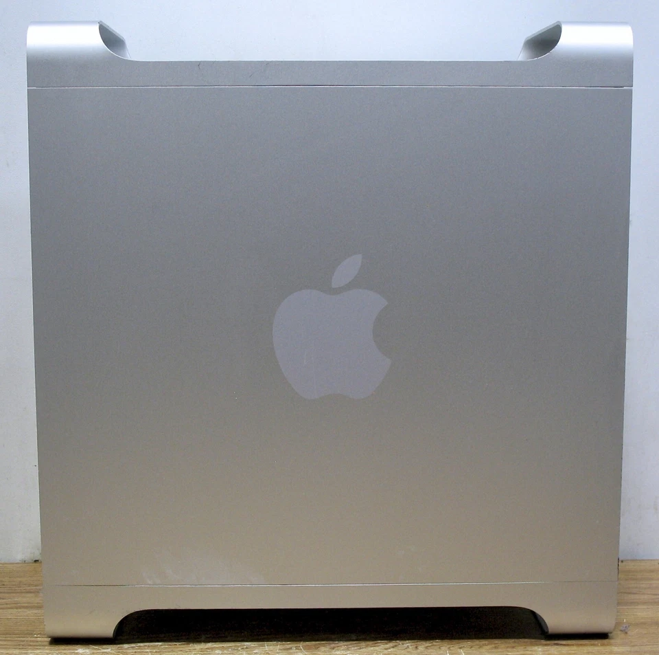 Apple Mac Pro 2010 2.4 GHz 8-core Xeon 12GB RAM 2.0TB HD Radeon 5770 - Image 3 of 4