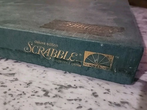 Scrabble Deluxe Edition 1976 Crossword Rotating Turntable Board Complete w/Tiles - Picture 10 of 13