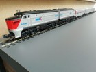 Lionel Amtrak 8903 und 8904 + 3 Personenwagen 16013, 16014 und 16015. 3 Schienen O.