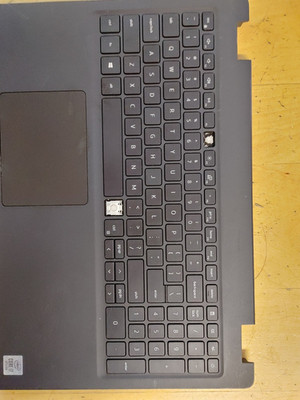 Dell Latitude 3510 Core i7-10th Gen , NO RAM , NO SSD , FOR PARTS ONLY