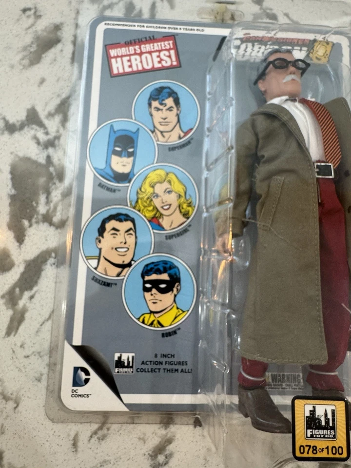 DC Batman Series 4 COMMISSIONER GORDON 8" Retro Figure NEW Numbered 78/100 2016 - Image 3 of 4