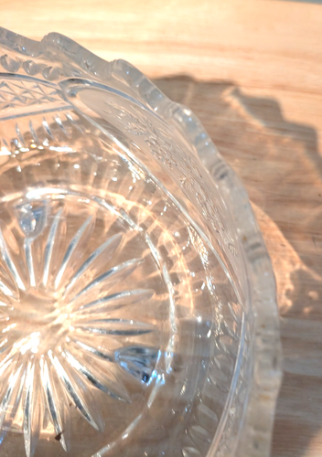 vintage frosted etched lead crystal footed glass bowl/rare/heavy/8.5"x4.74" - Picture 15 of 15