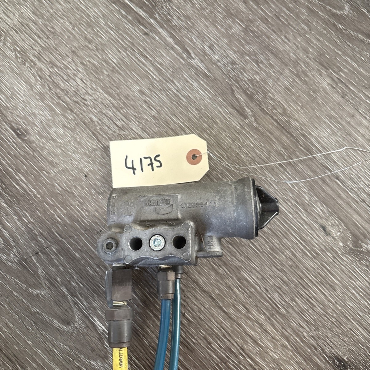 Cummins Bendix Air Compressor Governor P/N K025894 | eBay