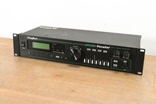 DigiTech Studio Vocalist Vocal Harmony Proces...