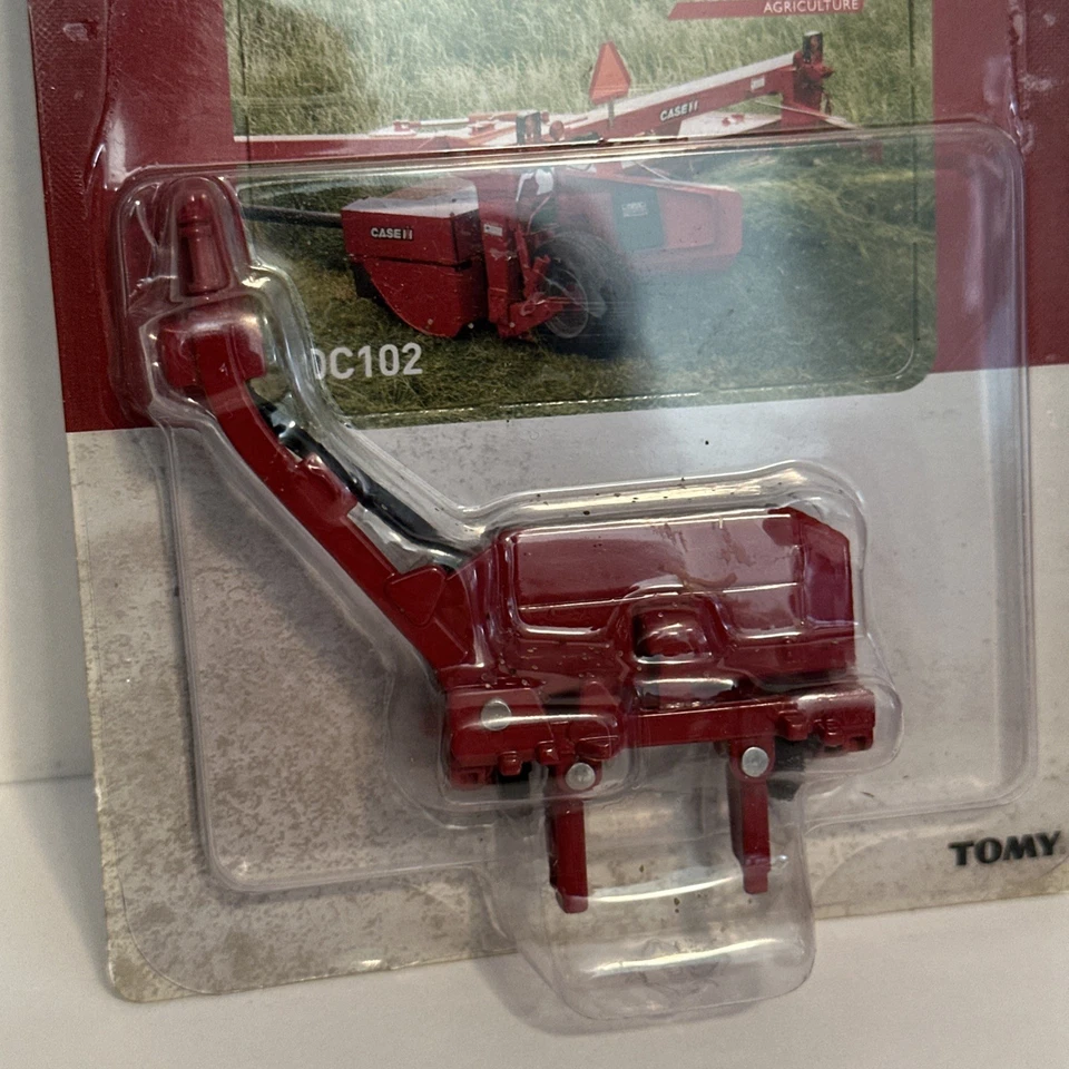 Ertl Die-Cast Metal 1/64 Scale Case IH  Rotary Disc Mower Conditioner DC102 - Image 2 of 3