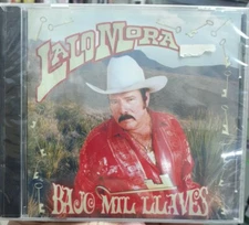 Lalo Mora - Bajo Mil Llaves