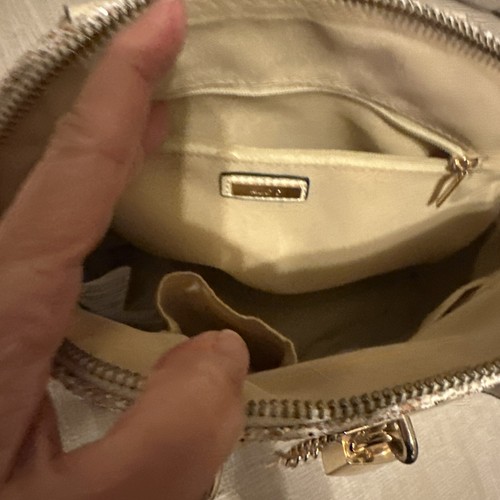 Aldo gold sparkly handbag with lock and key decoration - 第 2/11 張圖片