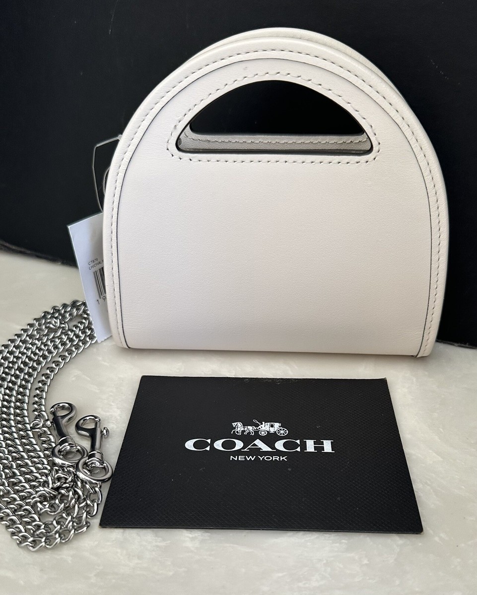 NWT COACH CHALK/SILVER GLOVETANNED LEATHER TOP HANDLE CARD CASE