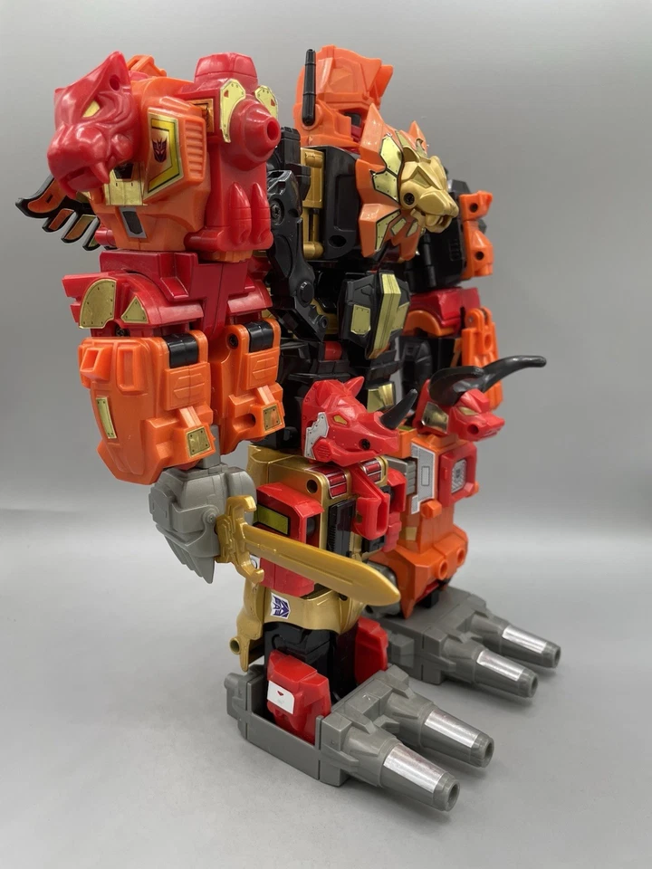 Hasbro Transformers Platinum Edition Predaking Action Figure - Image 4 of 4