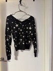 Juniors S Black/White Star Graphic Print V-Neck Knit Pullover Sweater — photo 2