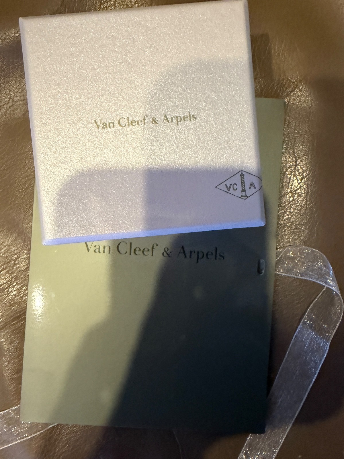 Authentic Van Cleef & Arpels Sweet Alhambra Stud … - image 1