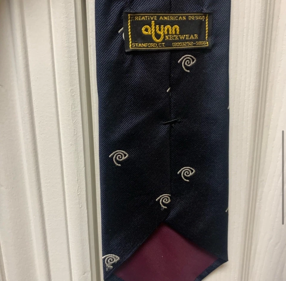 Alynn Men's Silk Tie Ancient Art Egypt 3000 BC Gold, Brown, Blue - Image 2 of 4