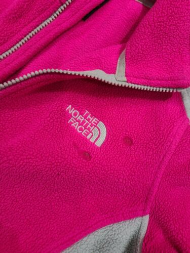 North Face Jacke klein rosa Defekt Pls Fleece lesen - Bild 2 von 6