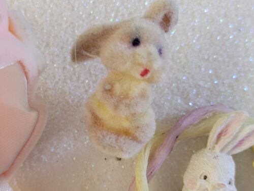Osterhase Hase Eierkorb Halskette Ohrringe beflockt Keramik Kunststoff Posten - Bild 6 von 11