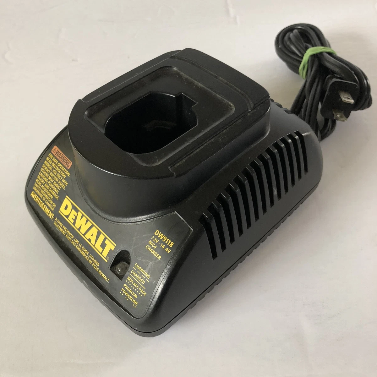 Battery Charger Dewalt DW9118 7.2 14v Cordless Tool